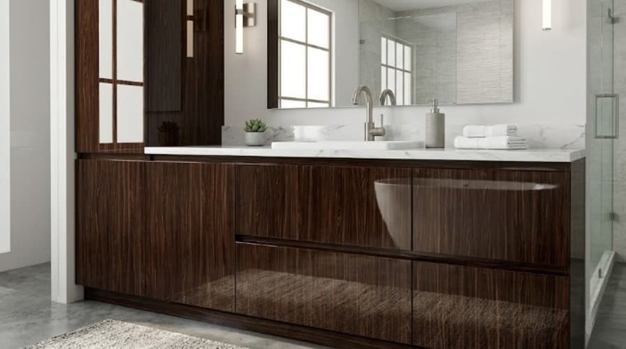 Catalina Guayana Gloss